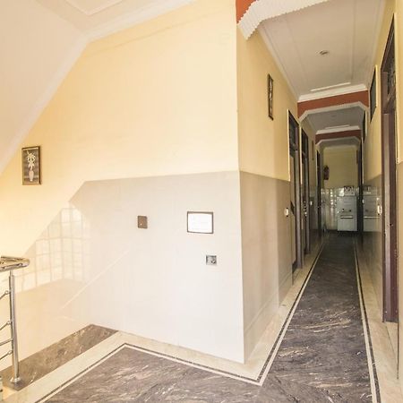 Hotel Bajaj Inn Деградун Екстер'єр фото